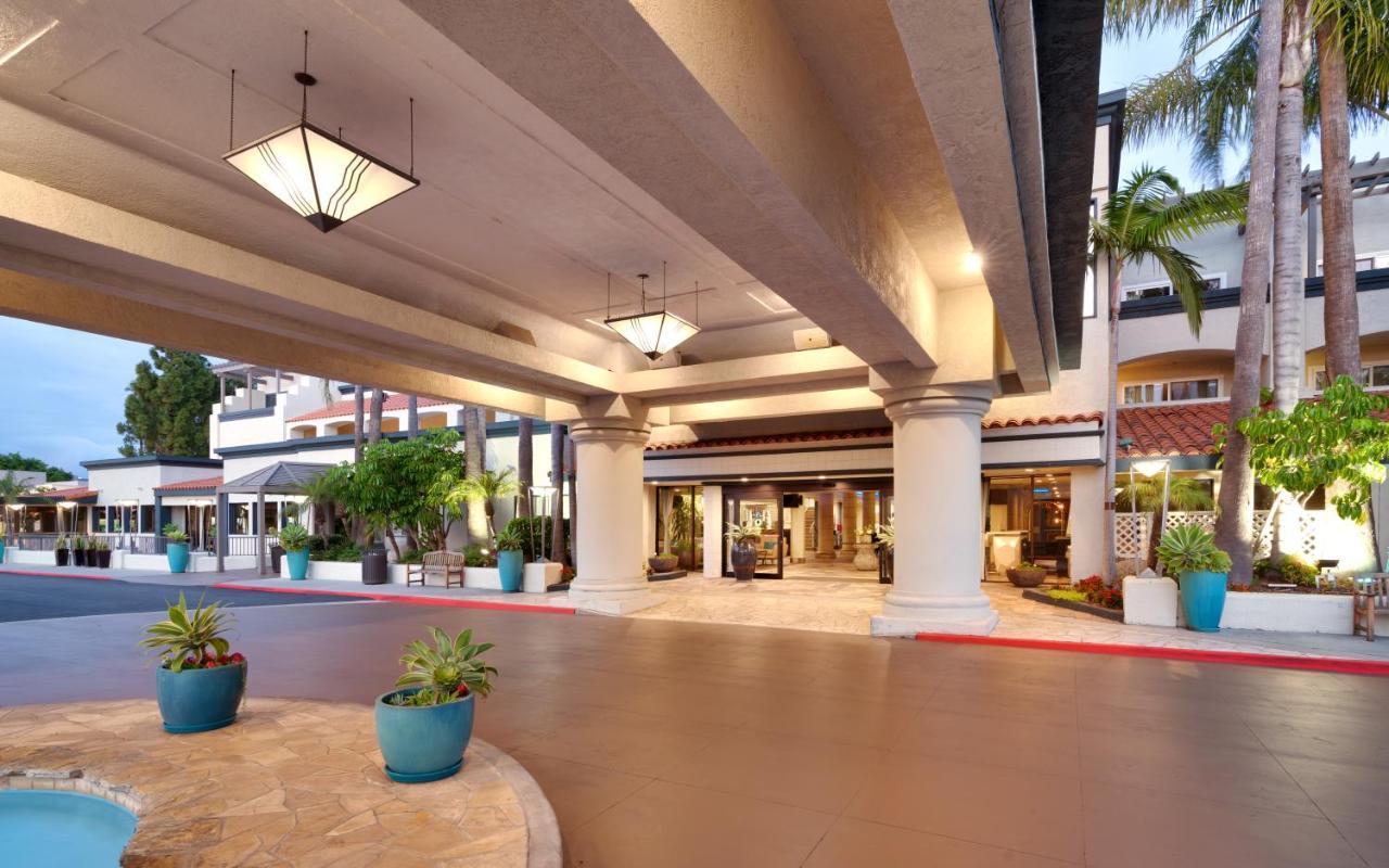 เอเทรียม โฮเทล แอต ออเรนจ์ เคาน์ตี แอร์พอร์ต Hotel เออร์ไวน์ ภายนอก รูปภาพ