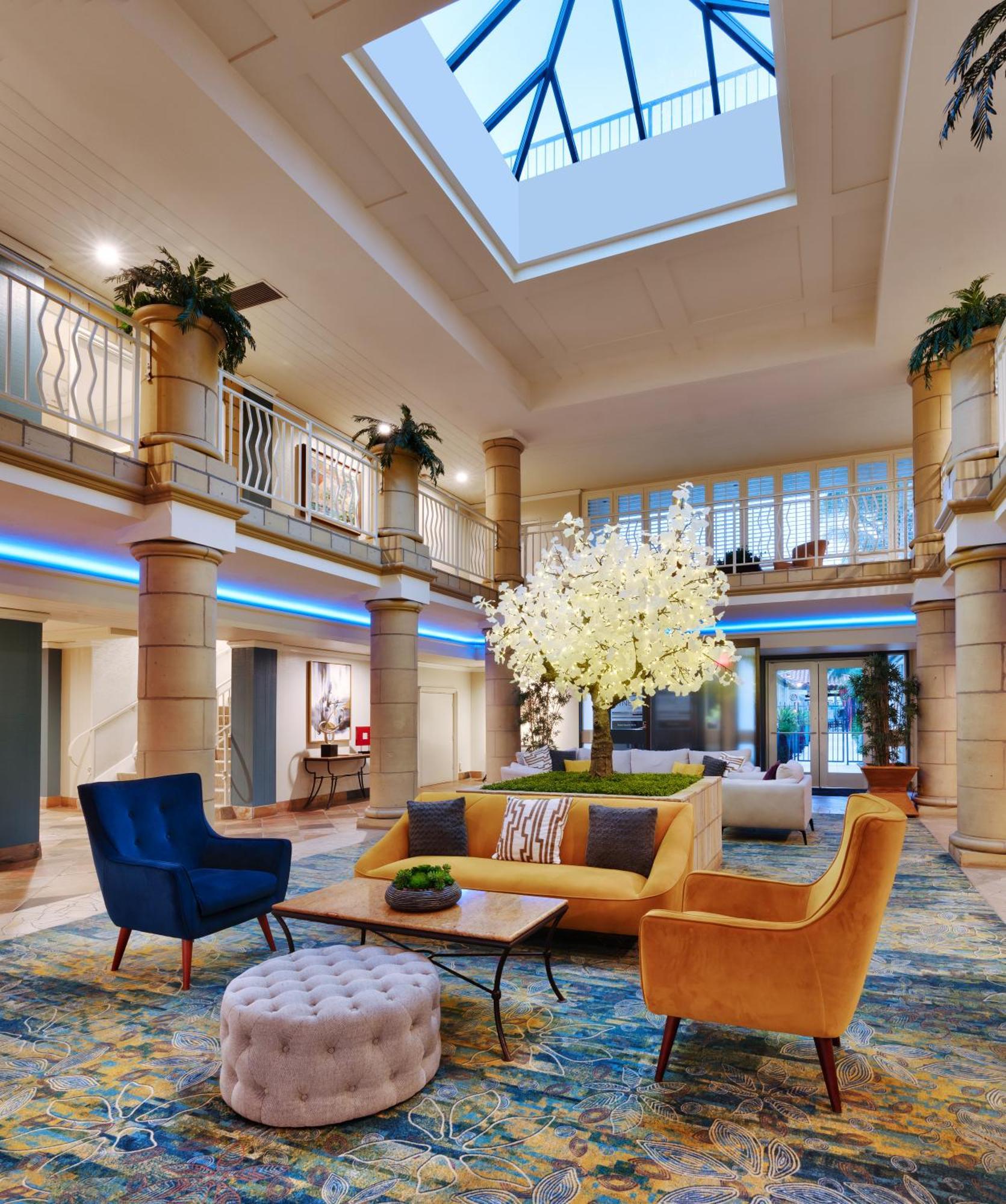 เอเทรียม โฮเทล แอต ออเรนจ์ เคาน์ตี แอร์พอร์ต Hotel เออร์ไวน์ ภายนอก รูปภาพ